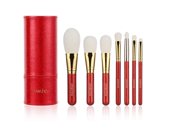 Vonira Professional ชุดแปรงแต่งหน้าคริสต์มาส 7 ชิ้นชุดแปรงเครื่องสำอางแวววาวสำหรับของขวัญวันเกิดของเด็กผู้หญิงสีแดง