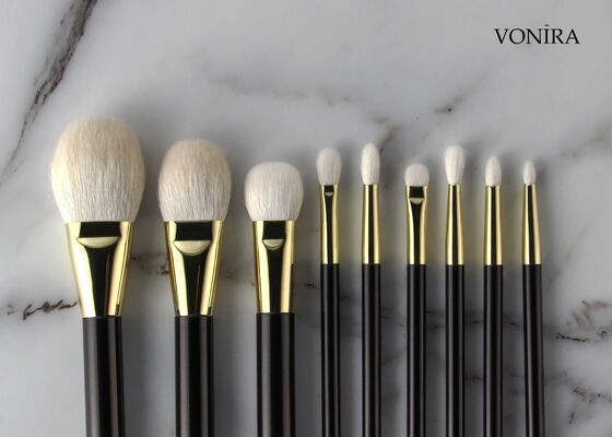 แปรงแต่งตา Vonira Custom Wholesales ขนแพะสีขาวธรรมชาติ ด้ามสีน้ำตาลเข้ม สำหรับเก็บรายละเอียดเล็กๆ น้อยๆ และเบลนด์ตา