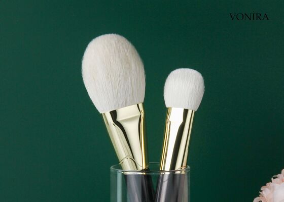แปรงแต่งตา Vonira Custom Wholesales ขนแพะสีขาวธรรมชาติ ด้ามสีน้ำตาลเข้ม สำหรับเบลนด์อายแชโดว์ขนาดใหญ่