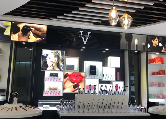 Vonira Professional ชุดแปรงแต่งหน้าคริสต์มาส 7 ชิ้นชุดแปรงเครื่องสำอางแวววาวสำหรับของขวัญวันเกิดของเด็กผู้หญิงสีแดง
